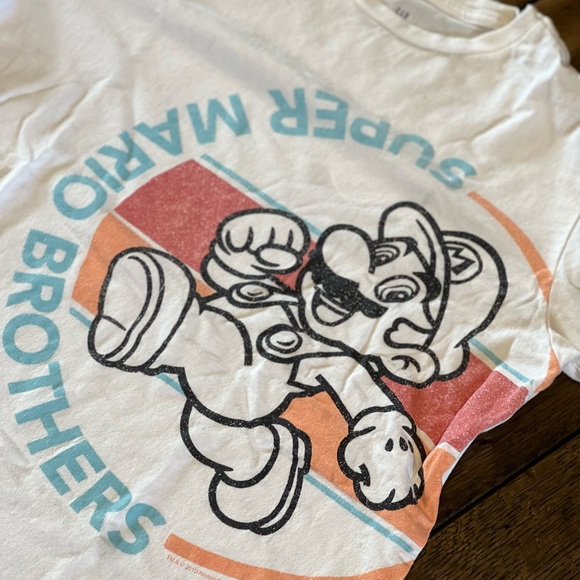 GAP Kids Super Mario Bros Graphic Tee - Picture 2 of 5